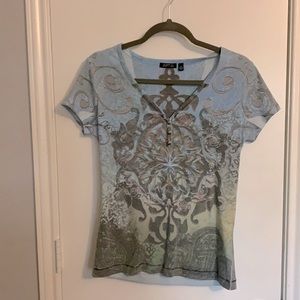 Casual short sleeved top